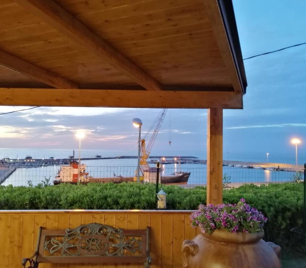 L'Angolo Di Nina Vasto Ngoại thất bức ảnh